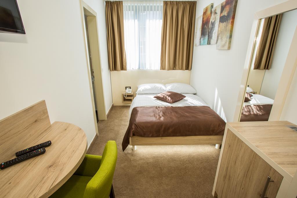 Hotel National Zagreb Bilik gambar
