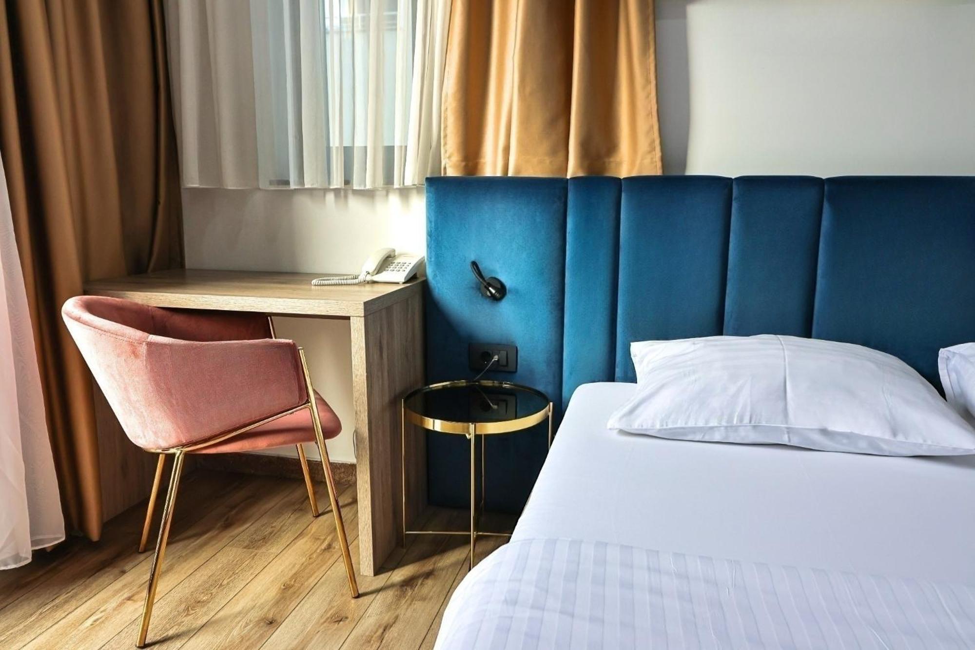 Hotel National Zagreb Luaran gambar