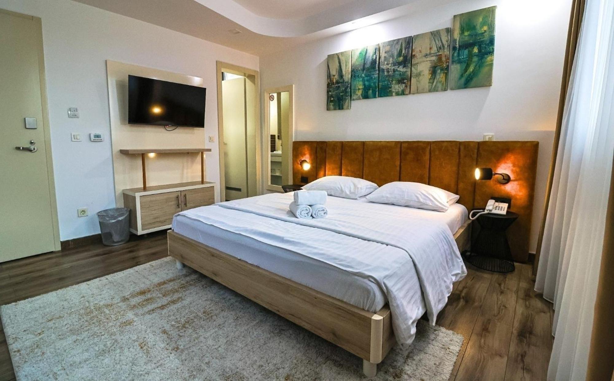 Hotel National Zagreb Luaran gambar