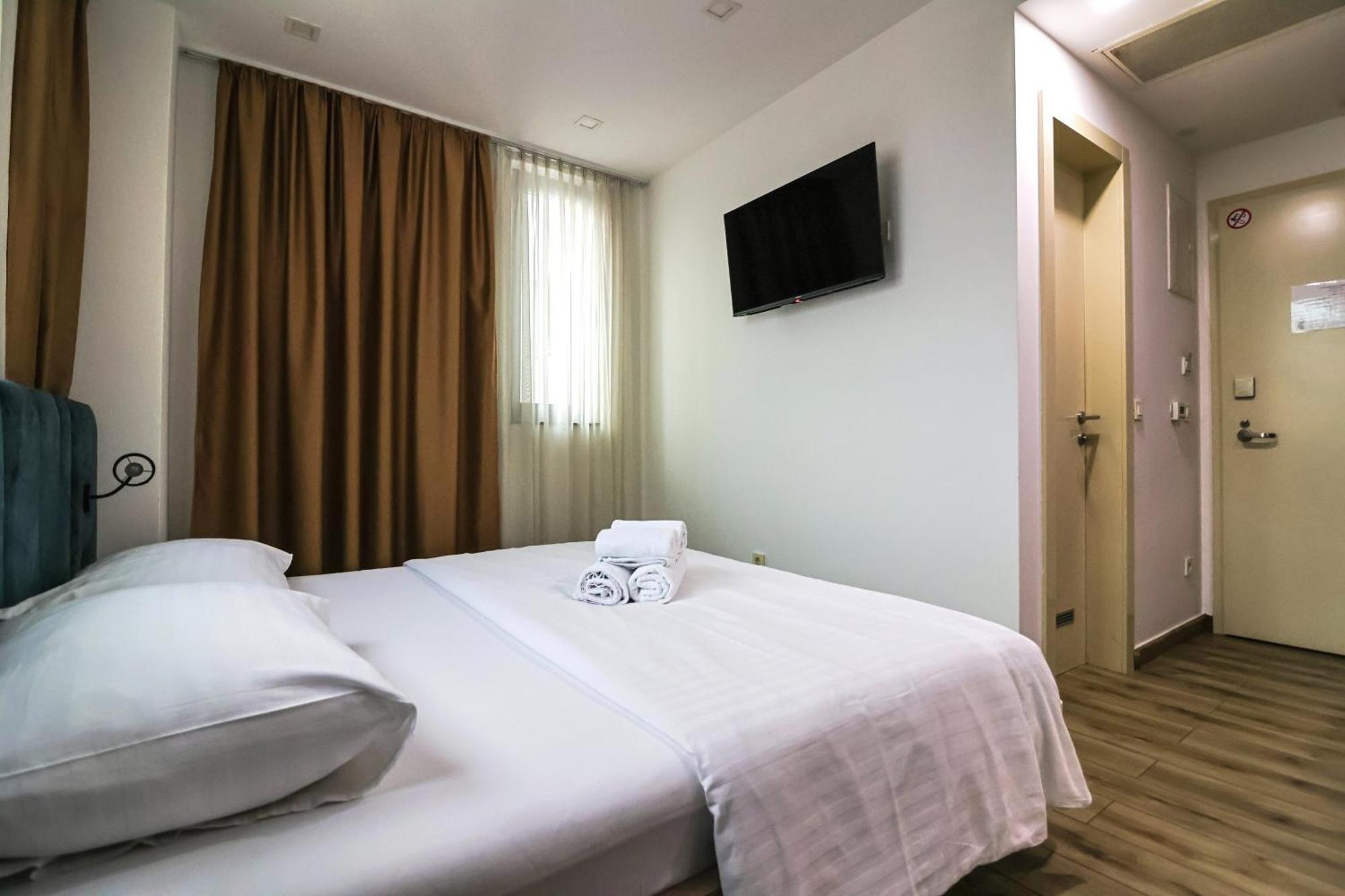Hotel National Zagreb Luaran gambar