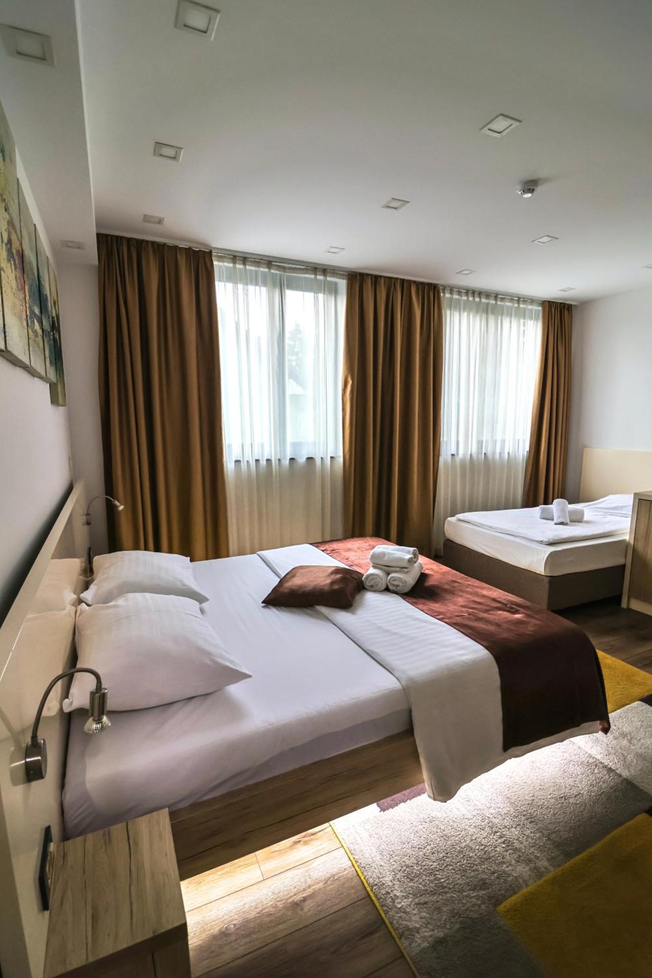 Hotel National Zagreb Luaran gambar